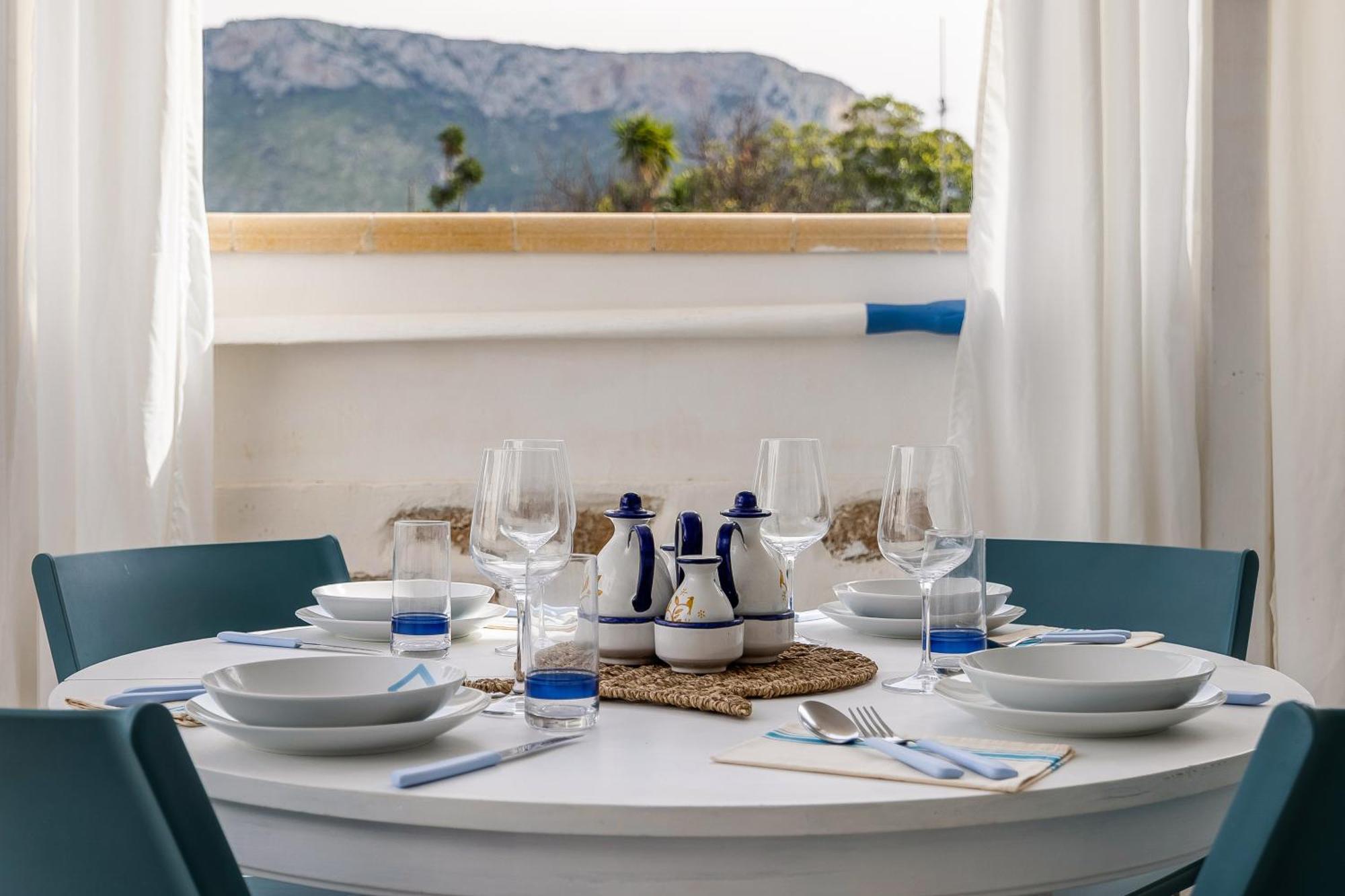 Madre Terra Airport Rooms And Suites Terrasini Extérieur photo